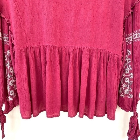 American Eagle v-neck  top with dropped sleeves, empire waisted, loose & flowy - Picture 10 of 12